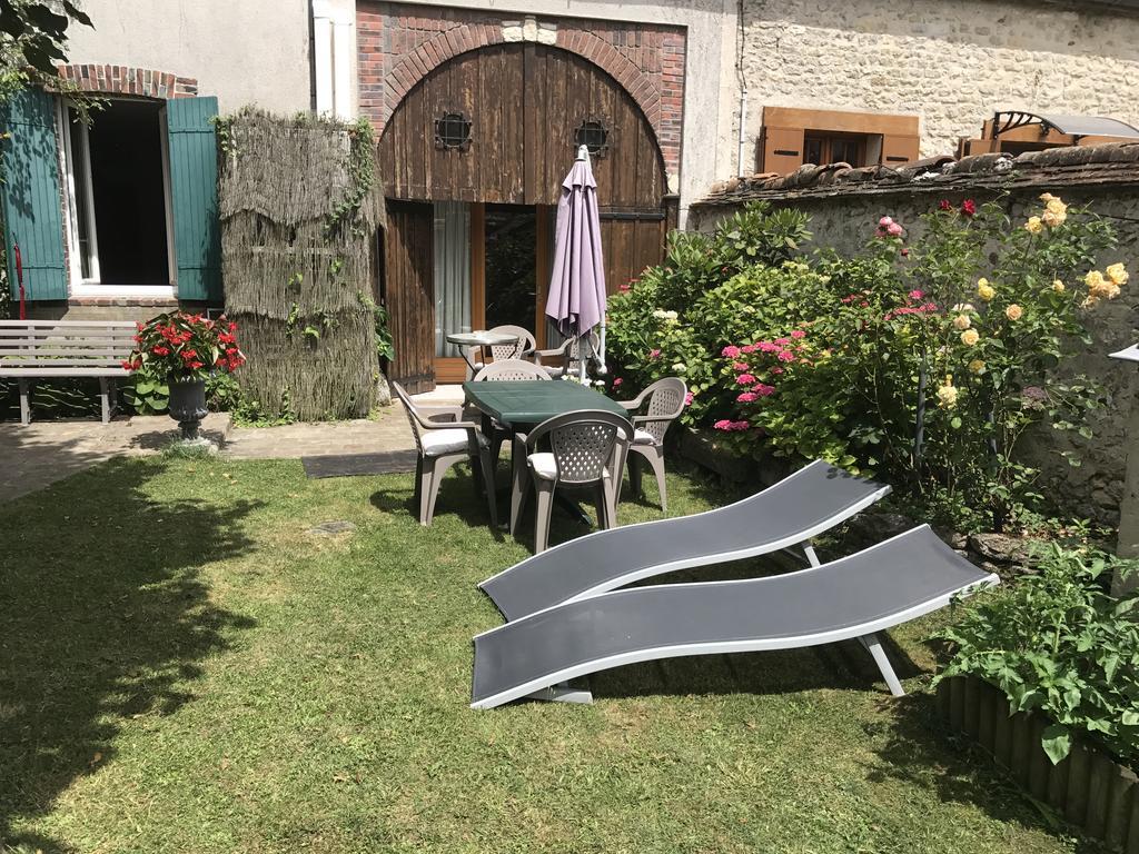 Residence La Beauceronne Ouarville Eksteriør bilde